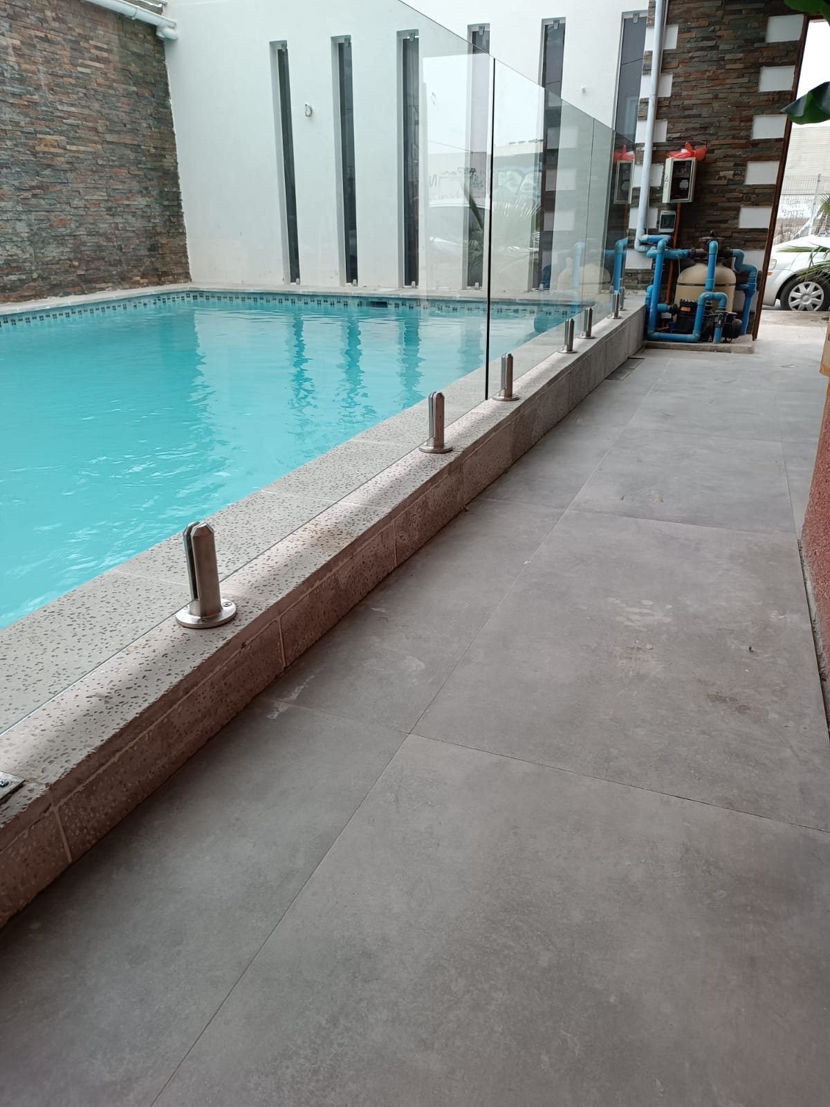 Cierre de piscina de vidrio templado
