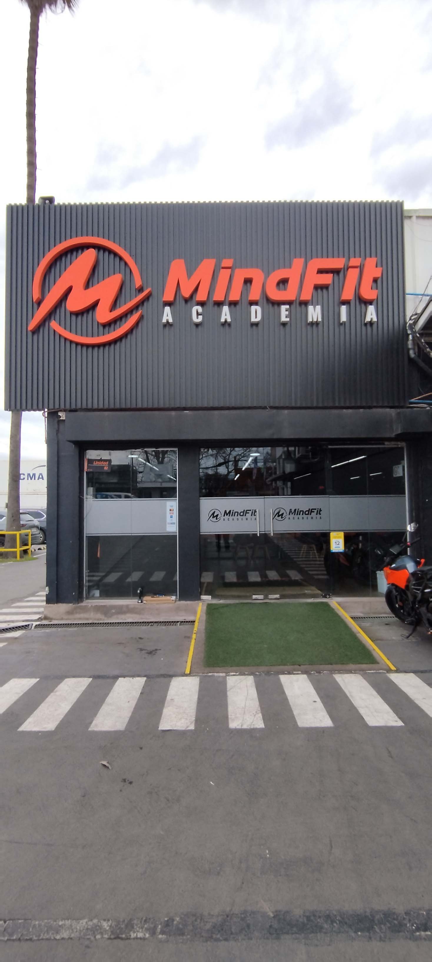 Solución fabricada a medida por Vidrios Mespa